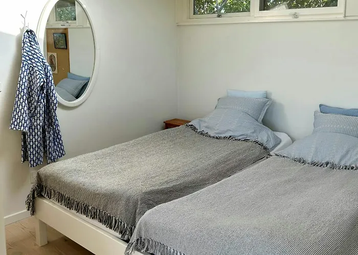 With Soul A Few Steps From The Water Holiday home Martofte