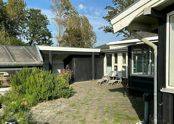 With Soul A Few Steps From The Water Holiday home *